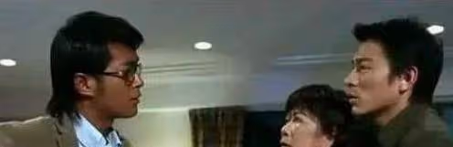 一張71歲的梅超風的近照，她是劉德華的母親，至今未婚頑強而孤獨