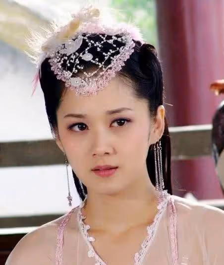《刁蠻公主》14年後，女一「糊」了，女二沒紅，女三卻笑到了最後