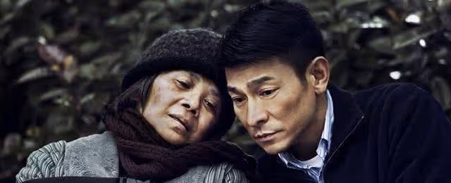 她18歲結婚遭背叛，劉德華下跪為她頒獎，70歲再獲金像獎