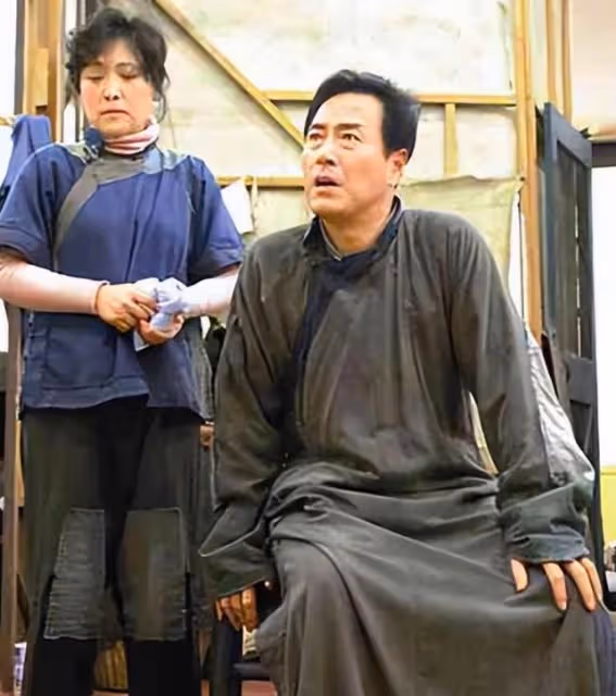 楊立新兒子楊玏:35歲仍未婚,是父親的驕傲也是他的「心病」
