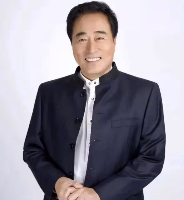 楊立新兒子楊玏:35歲仍未婚,是父親的驕傲也是他的「心病」