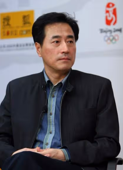 楊立新兒子楊玏:35歲仍未婚,是父親的驕傲也是他的「心病」