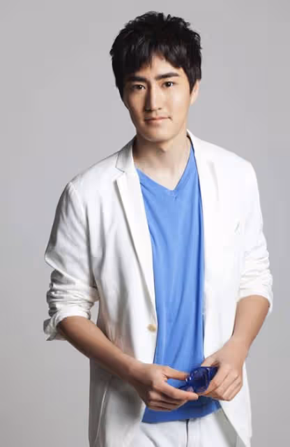楊立新兒子楊玏:35歲仍未婚,是父親的驕傲也是他的「心病」
