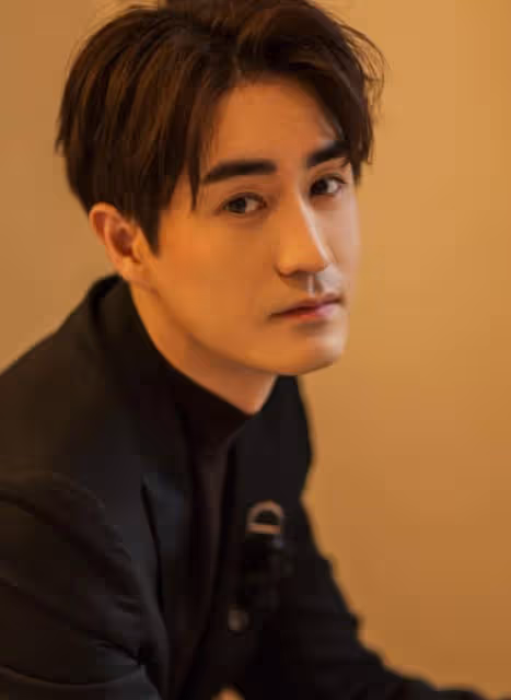 楊立新兒子楊玏:35歲仍未婚,是父親的驕傲也是他的「心病」