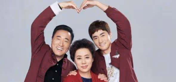 楊立新兒子楊玏:35歲仍未婚,是父親的驕傲也是他的「心病」