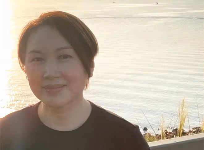 港劇收視女王61歲生日，臉部圓潤變化大，4年沒拍戲專注開網店