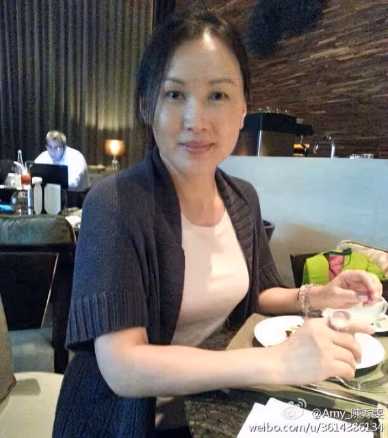 知名港星罕見曬近況！61歲皮膚狀態佳，被指胖了不止一兩個碼
