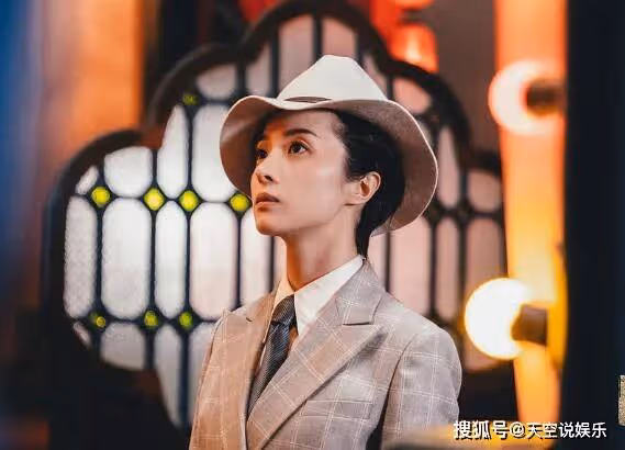 《蟲圖騰》是哪年拍的？小說共有幾部？《蟲圖騰》潘俊最後和誰在一起了？