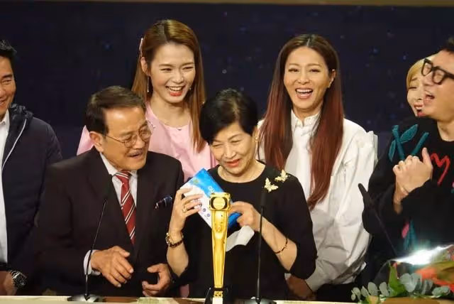 效力大台49年!70歲TVB高層是曾志偉堂姐,被稱「無線慈禧太后」