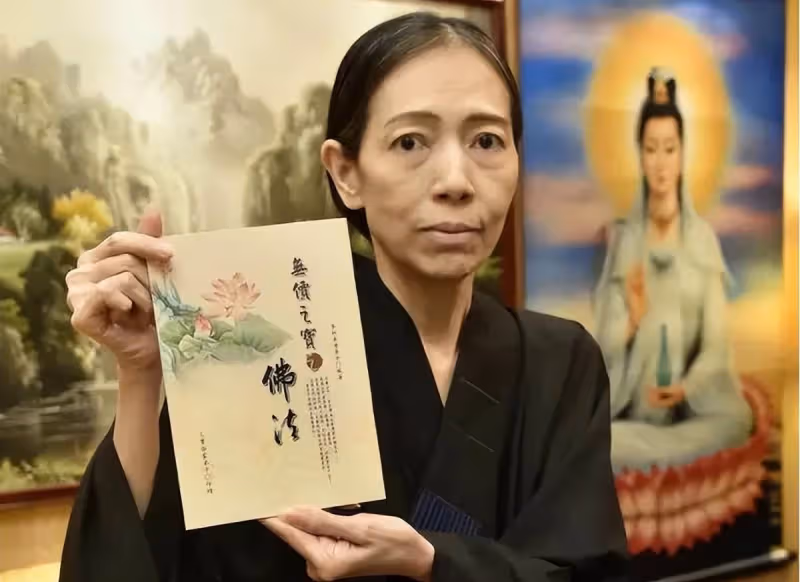 台灣闊太許純美:丈夫突然去世,她手握70億,卻活成最慘富婆,今62歲,她終於明白一個道理