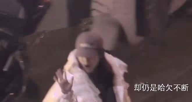 付辛博未給穎兒慶生被猜離婚，一家三口現身橫店，力破婚變謠言