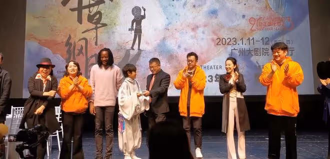 劉燁兒女顏值驚人！諾一五官硬朗似憂鬱王子，霓娜身高猛長神似爸