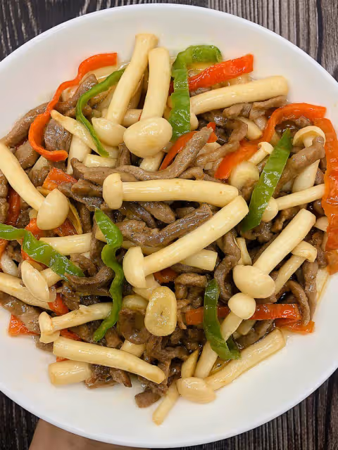 家常小炒‼️海鮮菇炒肉絲💯