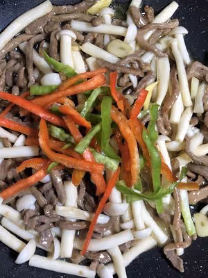家常小炒‼️海鮮菇炒肉絲💯
