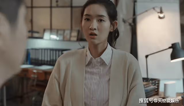 《縱有疾風起》被媽寶男侵犯後，白鸚的灰色公主夢，只有唐塵能成全