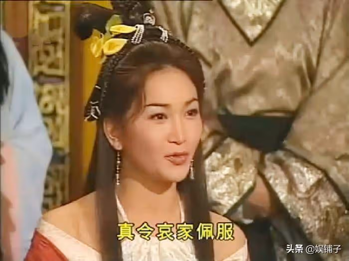 53歲的溫碧霞仍在「明星」的邊緣徘徊