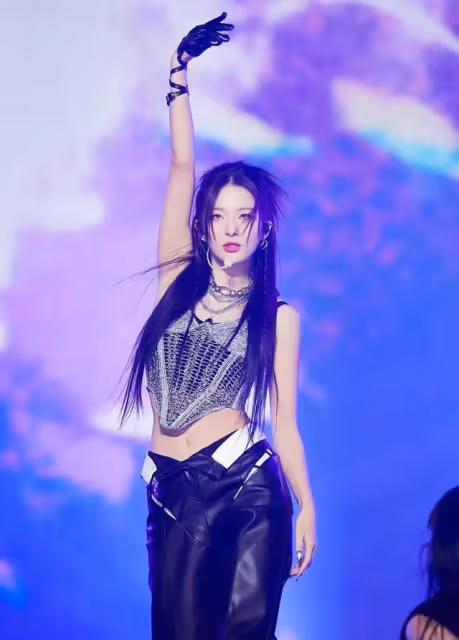 從此SM多了1個新女子組合,7個人中有4個長得像
