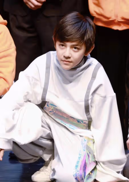 劉燁兒女現身活動，12歲諾一等比例長大顏值超爸爸，霓娜氣質出眾