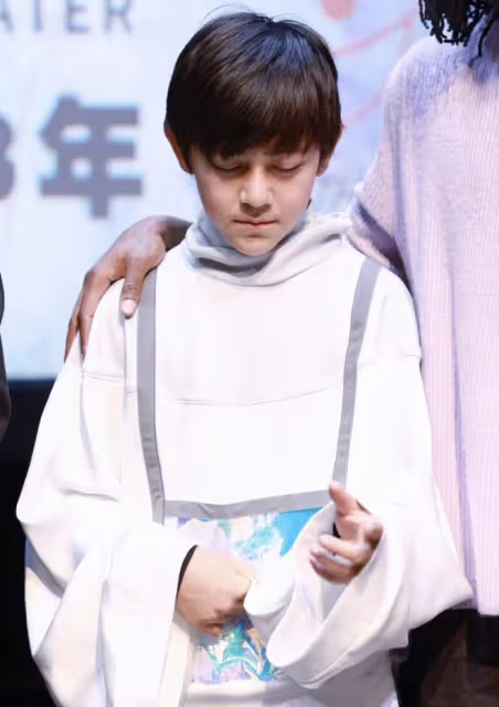 劉燁兒女現身活動，12歲諾一等比例長大顏值超爸爸，霓娜氣質出眾