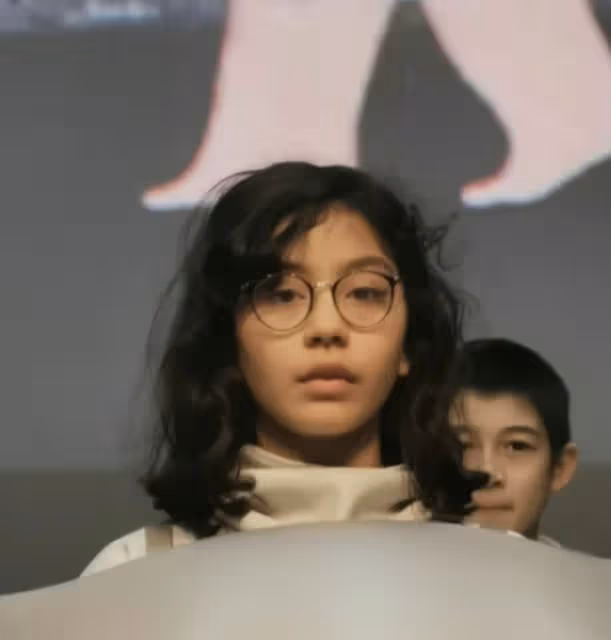 劉燁兒女現身活動，12歲諾一等比例長大顏值超爸爸，霓娜氣質出眾