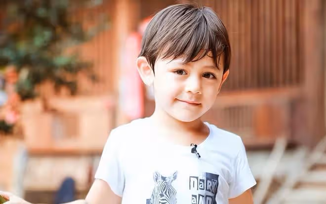 劉燁兒女現身活動，12歲諾一等比例長大顏值超爸爸，霓娜氣質出眾
