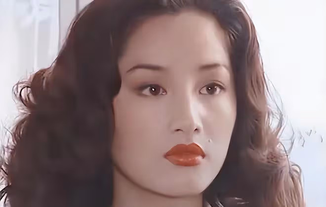 瞿穎情史：四段戀情皆被傷到體無完膚，年過半百仍未尋到人生真愛