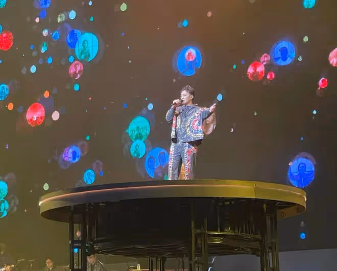 眾星現身陳奕迅演唱會！盧海鵬喪弟後首露面，笑容滿面看不出難過