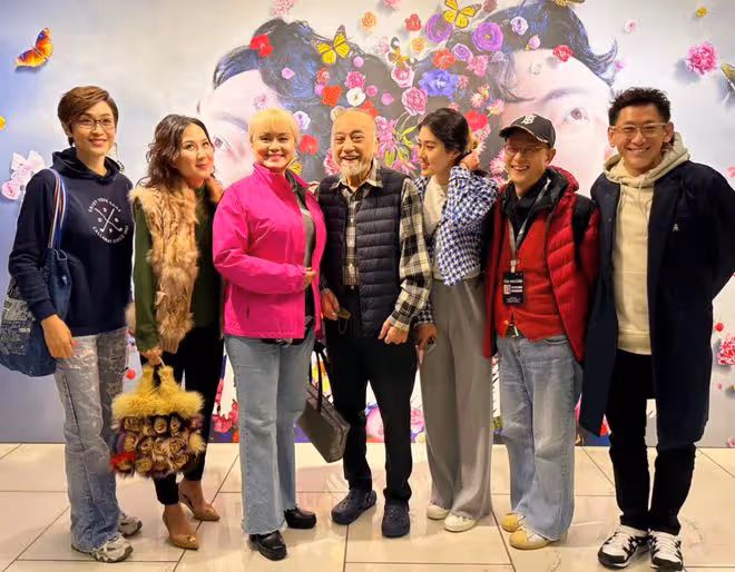 眾星現身陳奕迅演唱會！盧海鵬喪弟後首露面，笑容滿面看不出難過
