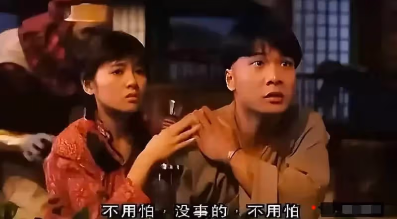 路人一枚?56歲李麗珍近況曝光,靠在街邊賣化妝品度日,身材走樣無人識