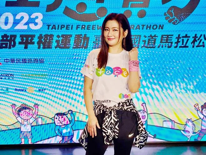 41歲Selina發福明顯,自曝戀情進度,已見男方家長但暫無結婚打算