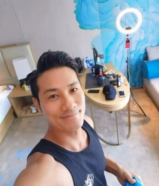 康復進度理想!香港知名男星內地遇襲重創險毀容,近況恢復光滑肌