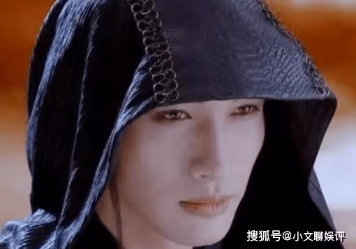 《月歌行》黑月光是誰?黑月光和月光上神是什麼關係?黑月光喜歡柳梢嗎?