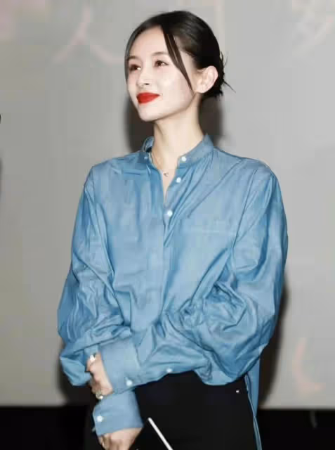 24小時內:娛樂圈中有人疑似分手,有人獲金球影后,悲喜各不同