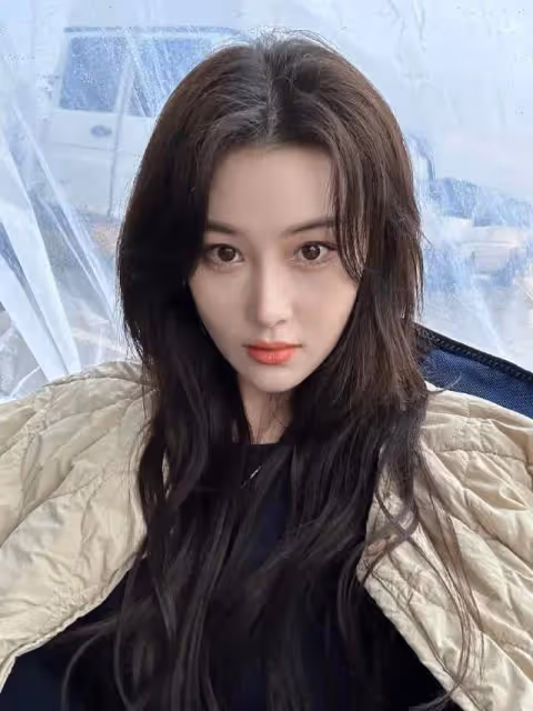 24小時內:娛樂圈中有人疑似分手,有人獲金球影后,悲喜各不同