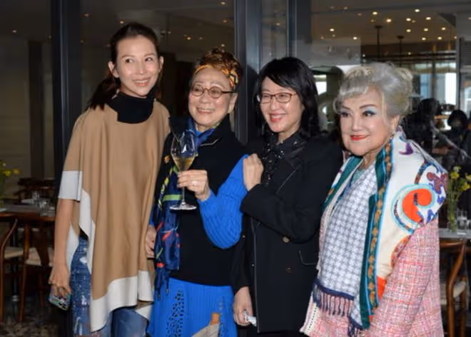 恭喜!知名星二代嫁相戀15年男友,婚禮眾星雲集比TVB台慶更熱鬧