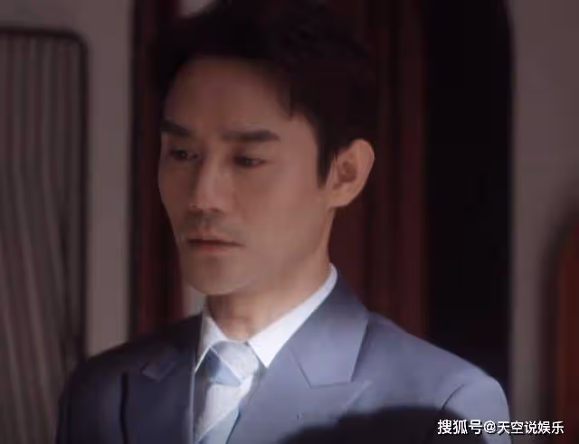 《向風而行》大結局:程霄榮升機長,顧南亭趁機表白,兩人終於在一起