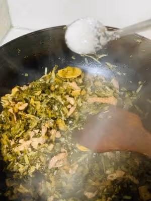 雪菜肉絲麵（特別開胃）