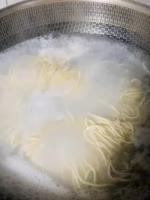 雪菜肉絲麵（特別開胃）