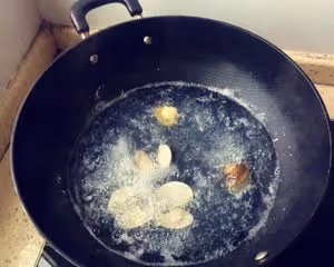 青蛾蒸蛋