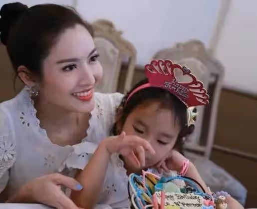 插足Aff婚姻 如今疑似又做第三者 毀掉自己大好前途的Matt