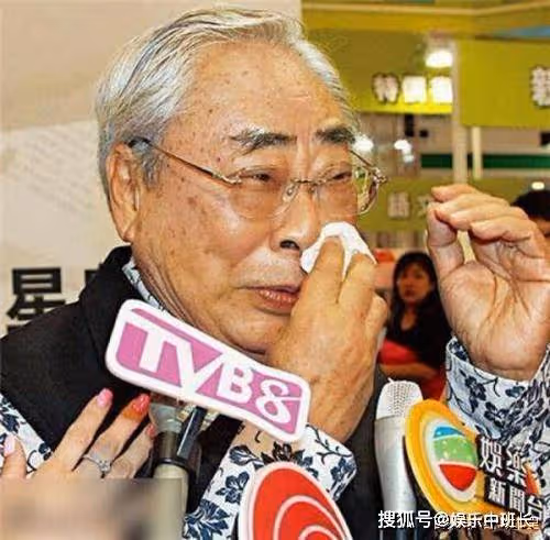 她美貌堪比黎姿,被親爹送給大51歲富商,如今怎樣了?