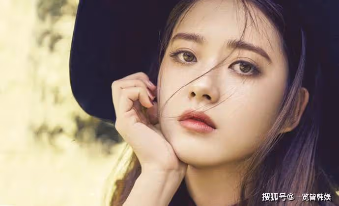 高雅拉簽公司與宋承憲成同事 憑請回答1994走紅 娃娃臉與年齡不符