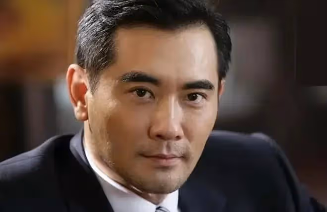 63歲演員趙文瑄模樣大變，身材嚴重肥胖鬍子拉碴，和之前判若兩人