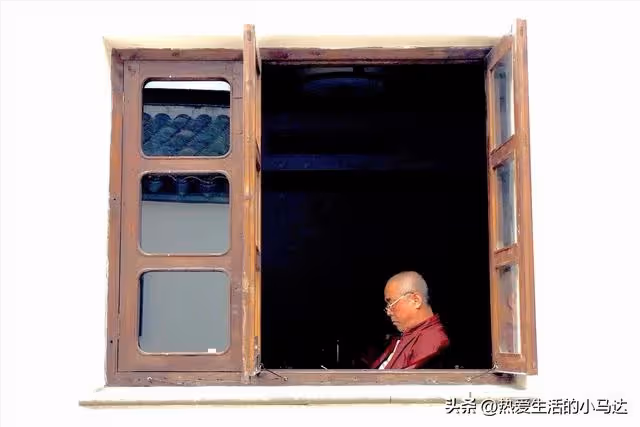 晚年在女婿家養老，人人誇我命好，卻不知這是我拿三樣東西換來的