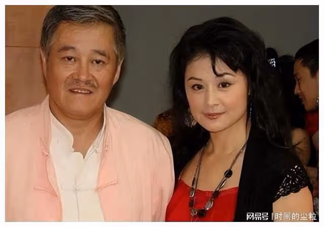 白髮人送黑髮人！趙本山的這3次送別親友，可以說是有情有義典範