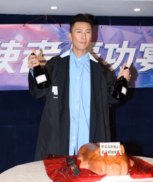 以獎換獎!TVB知名男星開齋奪得視帝,曝望用獎項讓太太生個女兒