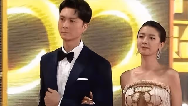 本人否認!41歲火辣人妻新劇表演入木三分,網友:已經捉到麻木