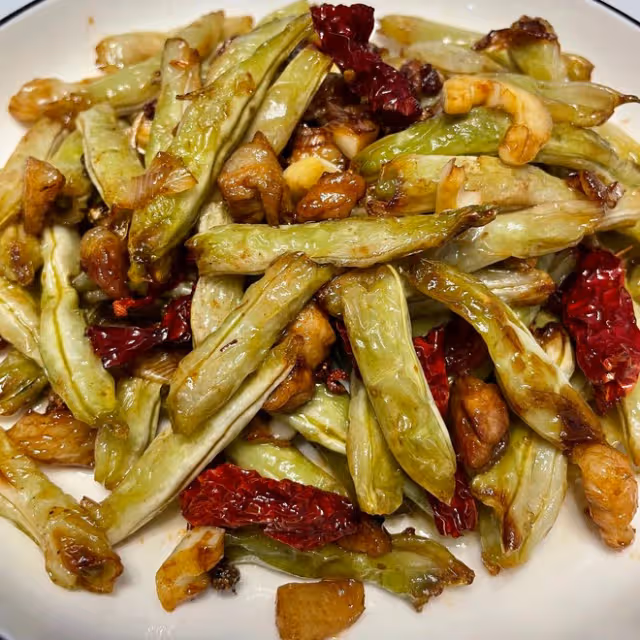 一上桌就搶沒的『干煸芸豆』