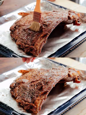 酥香烤羊排