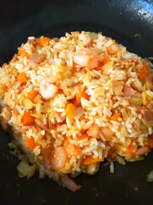奶酪火腿蝦仁焗飯       （空氣炸鍋版）